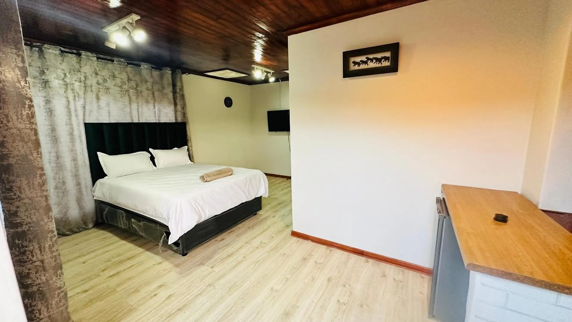 Joy House Hotel Cape Town